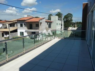 Casa Para Vender com 5 quartos sendo 5 suítes no bairro Papagaio em Feira De Santana