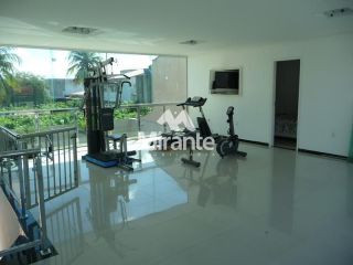 Casa Para Vender com 5 quartos sendo 5 suítes no bairro Papagaio em Feira De Santana