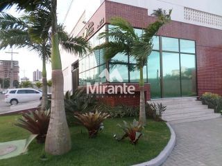 Apartamento Para Vender com 3 quartos sendo 2 suítes no bairro Santa Mônica em Feira De Santana