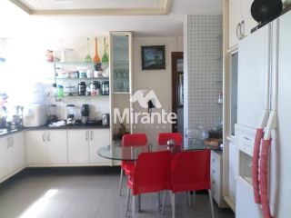 Cobertura Para Vender com 5 quartos sendo 4 suítes no bairro Kalilândia em Feira De Santana