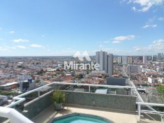 Cobertura Para Vender com 5 quartos sendo 4 suítes no bairro Kalilândia em Feira De Santana