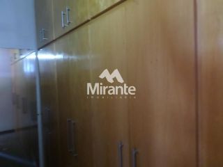 Apartamento Para Vender com 4 quartos sendo 3 suítes no bairro Kalilândia em Feira De Santana