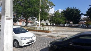 Casa Para Vender com 3 quartos no bairro Cidade Nova em Feira De Santana