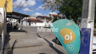 Casa Para Vender com 3 quartos no bairro Cidade Nova em Feira De Santana