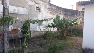 Casa Para Vender com 3 quartos no bairro Cidade Nova em Feira De Santana