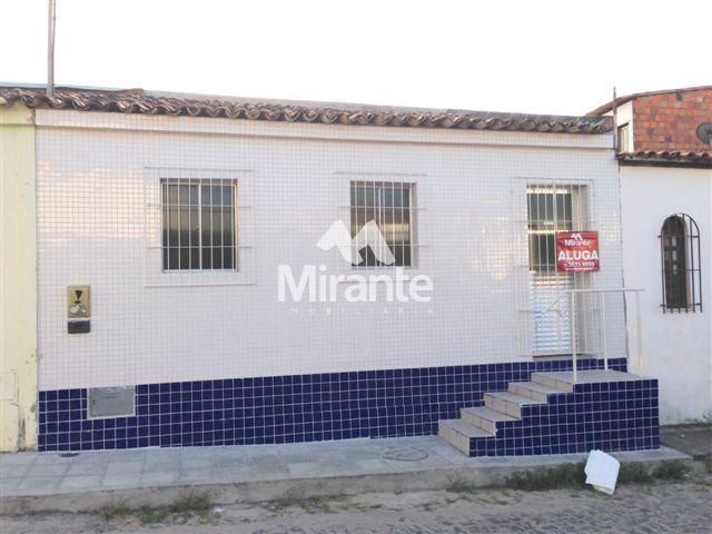 Casa Comercial Para Alugar no bairro Queimadinha em Feira De Santana