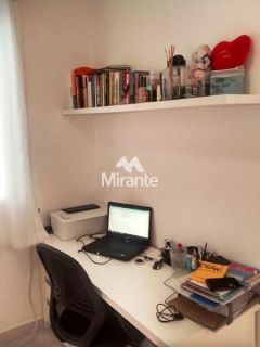 Apartamento Para Vender com 3 quartos sendo 1 suítes no bairro Pedra do Descanso em Feira De Santana