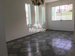 Casa Para Vender com 7 quartos sendo 3 suítes no bairro Coronel José Pinto em Feira De Santana