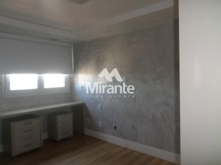 Cobertura Para Vender com 4 quartos sendo 4 suítes no bairro Santa Mônica em Feira De Santana