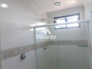 Cobertura Para Vender com 4 quartos sendo 4 suítes no bairro Santa Mônica em Feira De Santana