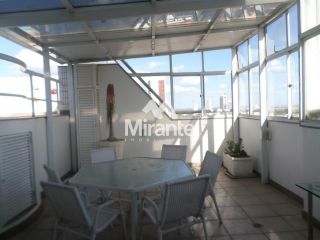 Cobertura Para Vender com 4 quartos sendo 4 suítes no bairro Santa Mônica em Feira De Santana