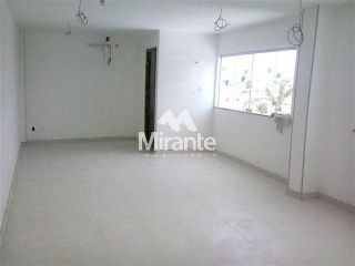 Sala Comercial Para Alugar no bairro Parque Getúlio Vargas em Feira De Santana