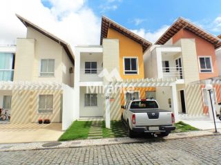 Casa de Condomínio Para Vender com 3 quartos no bairro Sobradinho em Feira De Santana