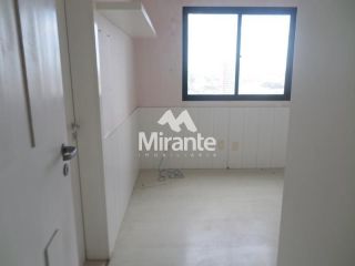Apartamento Para Vender com 3 quartos sendo 3 suítes no bairro Ponto Central em Feira De Santana
