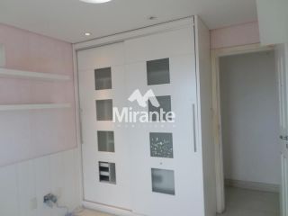 Apartamento Para Vender com 3 quartos sendo 3 suítes no bairro Ponto Central em Feira De Santana