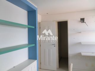 Apartamento Para Vender com 3 quartos sendo 3 suítes no bairro Ponto Central em Feira De Santana