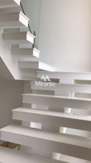 Casa de Condomínio Para Vender com 3 quartos sendo 3 suítes no bairro Cidade Nova em Feira De Santana