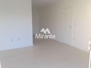 Casa de Condomínio Para Vender com 3 quartos sendo 3 suítes no bairro Cidade Nova em Feira De Santana