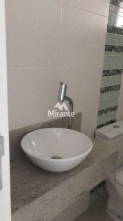 Casa de Condomínio Para Vender com 3 quartos sendo 3 suítes no bairro Cidade Nova em Feira De Santana