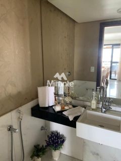 Apartamento Para Vender com 4 quartos sendo 3 suítes no bairro Kalilândia em Feira De Santana