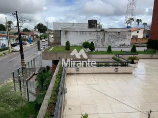 Apartamento Para Vender com 4 quartos sendo 3 suítes no bairro Kalilândia em Feira De Santana