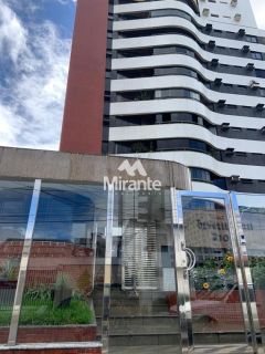 Apartamento Para Vender com 4 quartos sendo 3 suítes no bairro Kalilândia em Feira De Santana