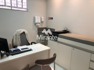 Casa Para Vender com 3 quartos sendo 1 suítes no bairro Ponto Central em Feira De Santana