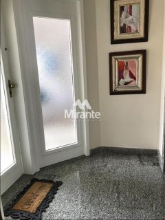 Apartamento Para Alugar com 4 quartos sendo 4 suítes no bairro Kalilândia em Feira De Santana