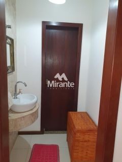 Casa Para Vender com 4 quartos sendo 4 suítes no bairro Cidade Nova em Feira De Santana