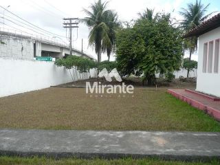 Casa Para Alugar com 3 quartos no bairro São João em Feira De Santana