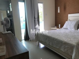 Casa Para Vender com 3 quartos sendo 1 suítes no bairro Sim em Feira De Santana