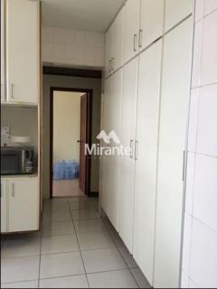 Apartamento Para Vender com 4 quartos sendo 4 suítes no bairro Centro em Feira De Santana