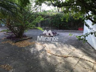 Casa Para Vender com 3 quartos no bairro Muchila I em Feira De Santana