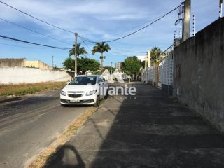 Casa Para Vender com 3 quartos no bairro Muchila I em Feira De Santana