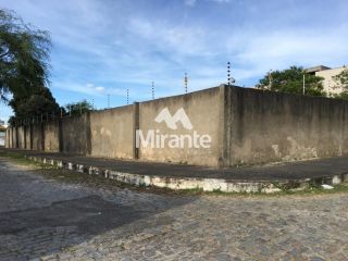 Casa Para Vender com 3 quartos no bairro Muchila I em Feira De Santana