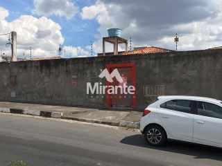 Casa Para Vender com 3 quartos no bairro Muchila I em Feira De Santana