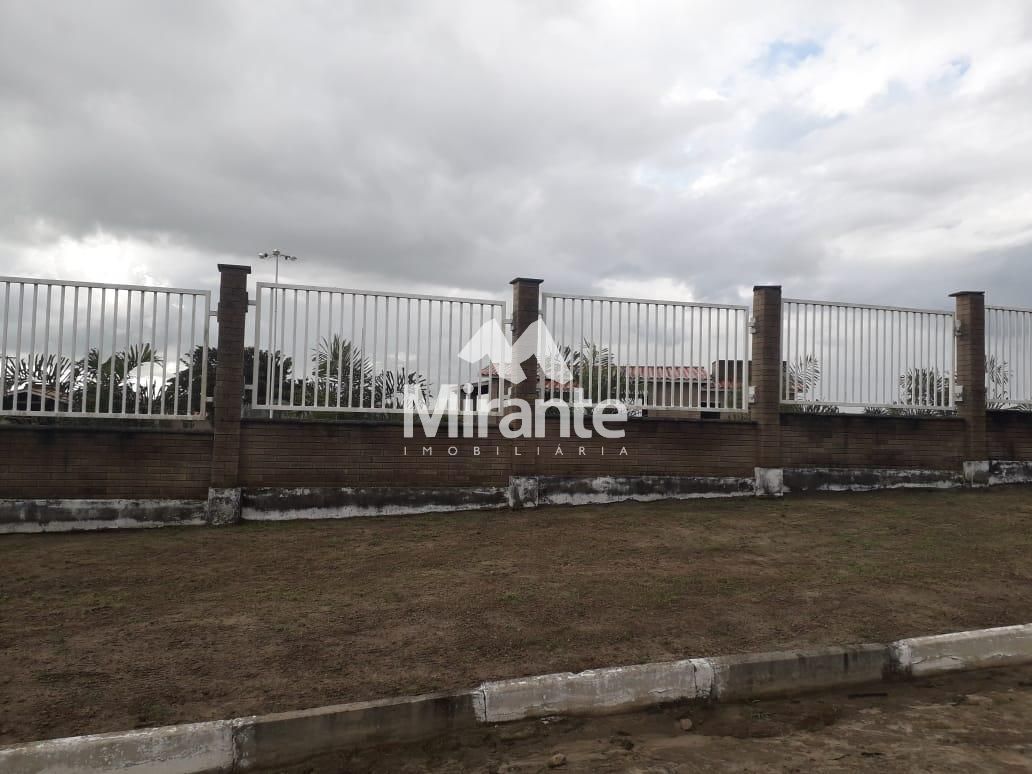 Lote / Terreno de Bairro Para Vender no bairro Novo Horizonte em Feira De Santana