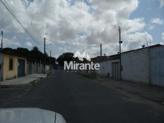 Galpão / Depósito / Armazém Para Alugar no bairro Parque Panorama em Feira De Santana