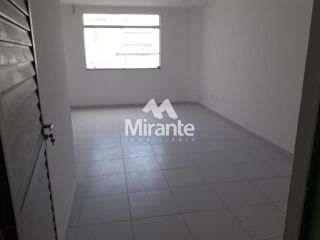 Sala Comercial Para Alugar no bairro Centro em Feira De Santana