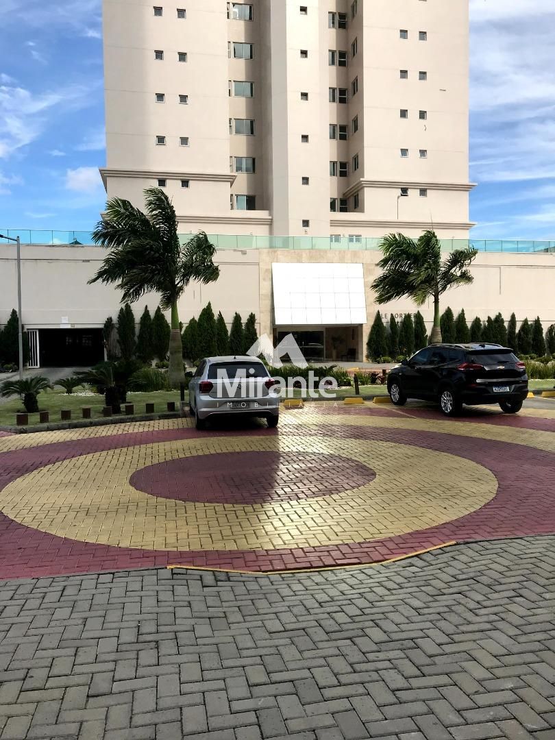 Apartamento Para Vender com 3 quartos sendo 1 suítes no bairro Santa Mônica em Feira De Santana