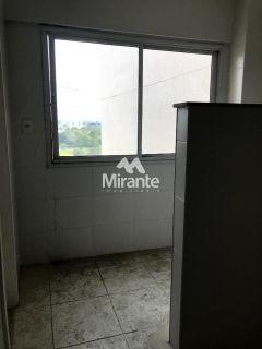 Apartamento Para Vender com 3 quartos sendo 1 suítes no bairro Santa Mônica em Feira De Santana