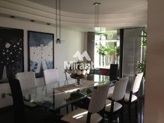 Apartamento Para Vender com 4 quartos sendo 3 suítes no bairro Santa Mônica em Feira De Santana