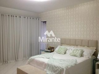 Apartamento Para Vender com 4 quartos sendo 3 suítes no bairro Santa Mônica em Feira De Santana