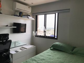 Apartamento Para Vender com 4 quartos sendo 4 suítes no bairro Santa Mônica em Feira De Santana