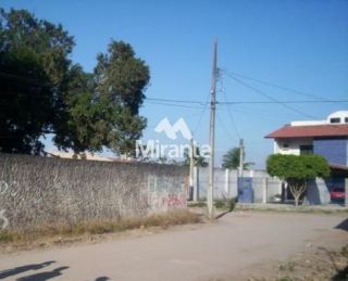Lote / Terreno de Bairro Para Vender no bairro Brasília em Feira De Santana