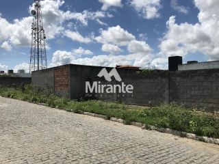 Lote / Terreno de Bairro Para Vender no bairro Sim em Feira De Santana