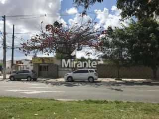 Casa Para Alugar no bairro Parque Getúlio Vargas em Feira De Santana
