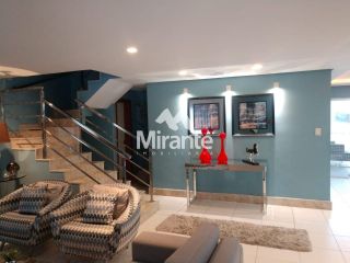 Casa de Condomínio Para Vender com 4 quartos sendo 4 suítes no bairro Sim em Feira De Santana