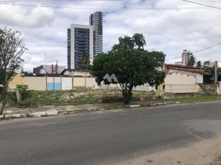 Lote / Terreno de Bairro Para Alugar no bairro Santa Mônica em Feira De Santana