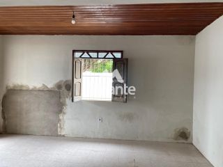 Casa Para Vender com 2 quartos no bairro Tomba em Feira De Santana